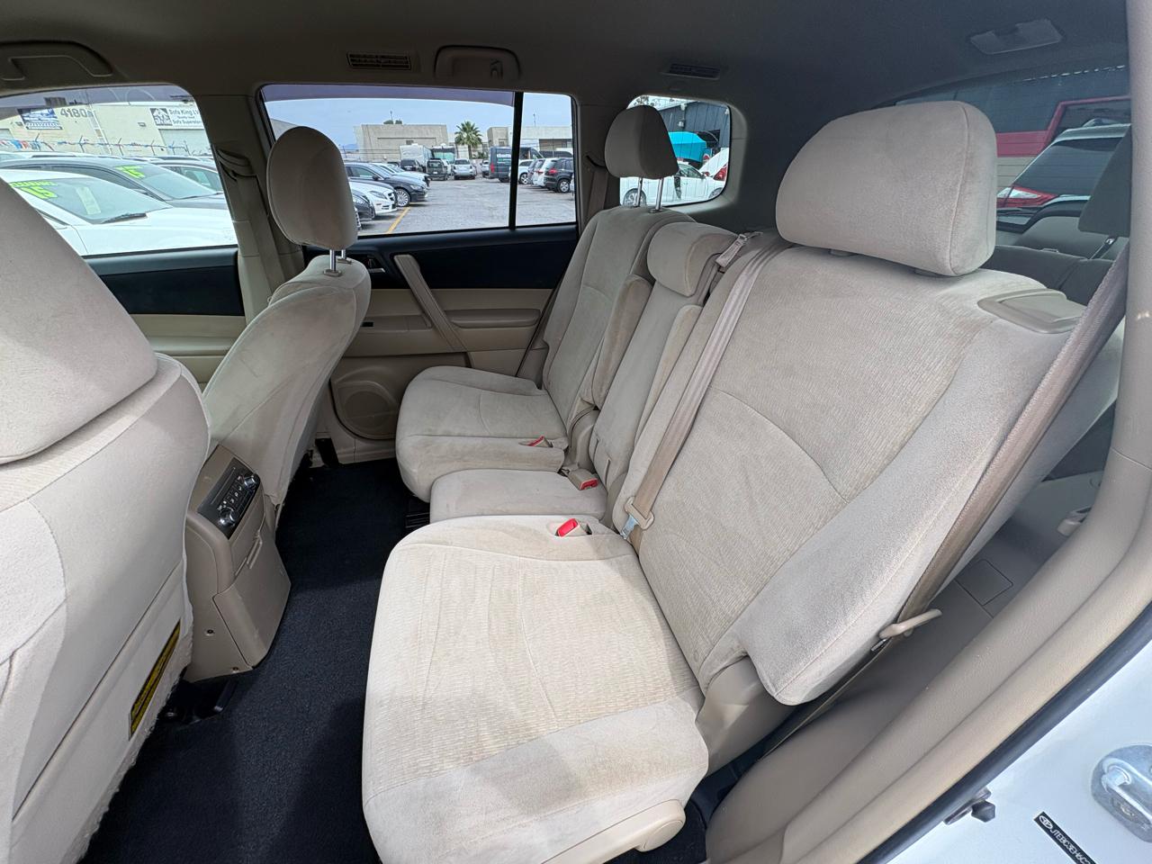 Toyota Highlander Hybrid 4WD 4dr (Natl) 2012