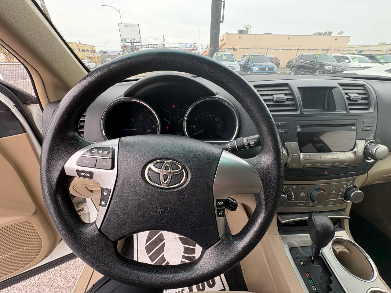 Toyota Highlander Hybrid 4WD 4dr (Natl) 2012