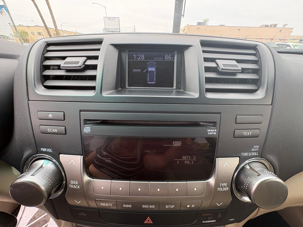 Toyota Highlander Hybrid 4WD 4dr (Natl) 2012