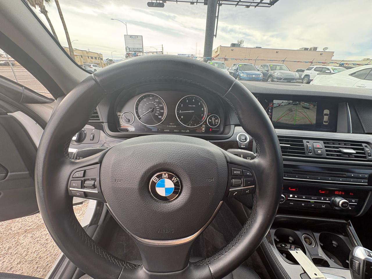 BMW 5 Series 4dr Sdn 528i RWD 2015