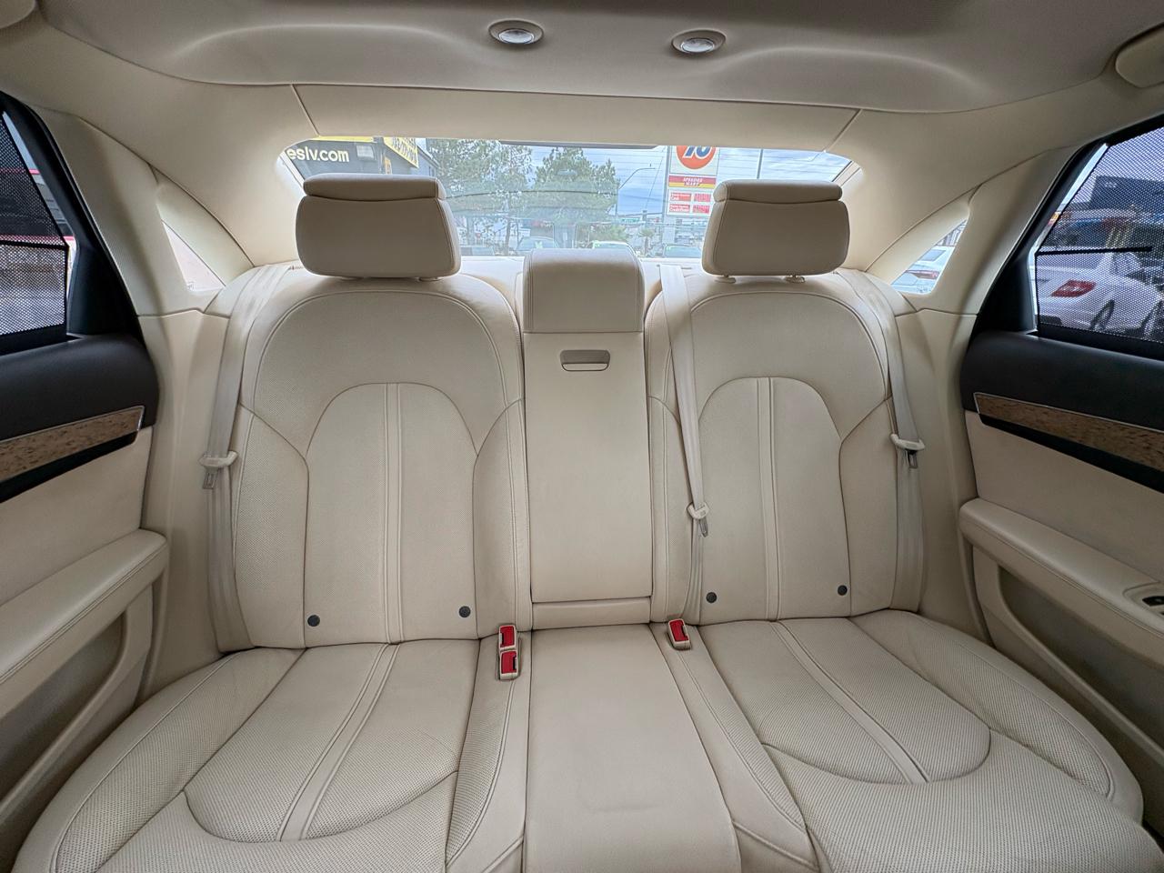 Audi A8 L 4dr Sdn 2012