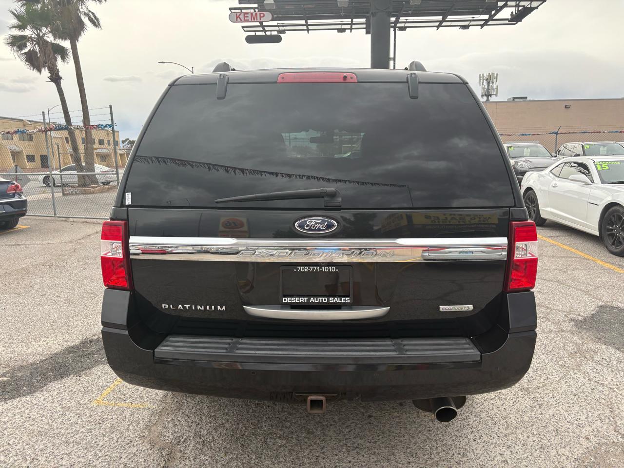 Ford Expedition 2WD 4dr Platinum 2015