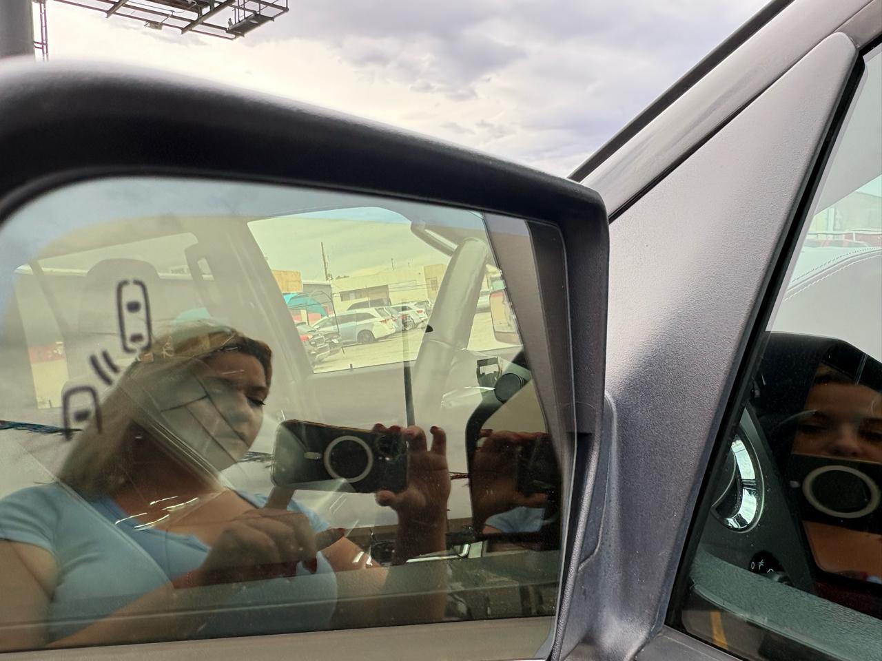 Ford Expedition 2WD 4dr Platinum 2015