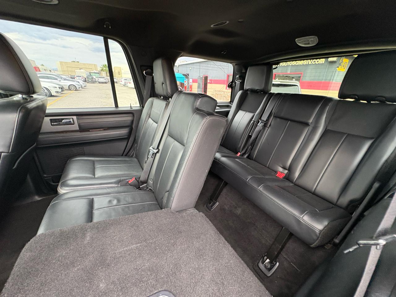 Ford Expedition 2WD 4dr Platinum 2015