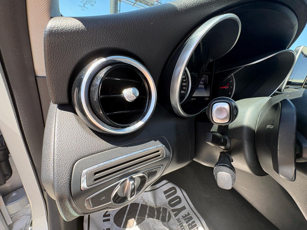 Mercedes-Benz C-Class 4dr Sdn C 300 RWD 2015