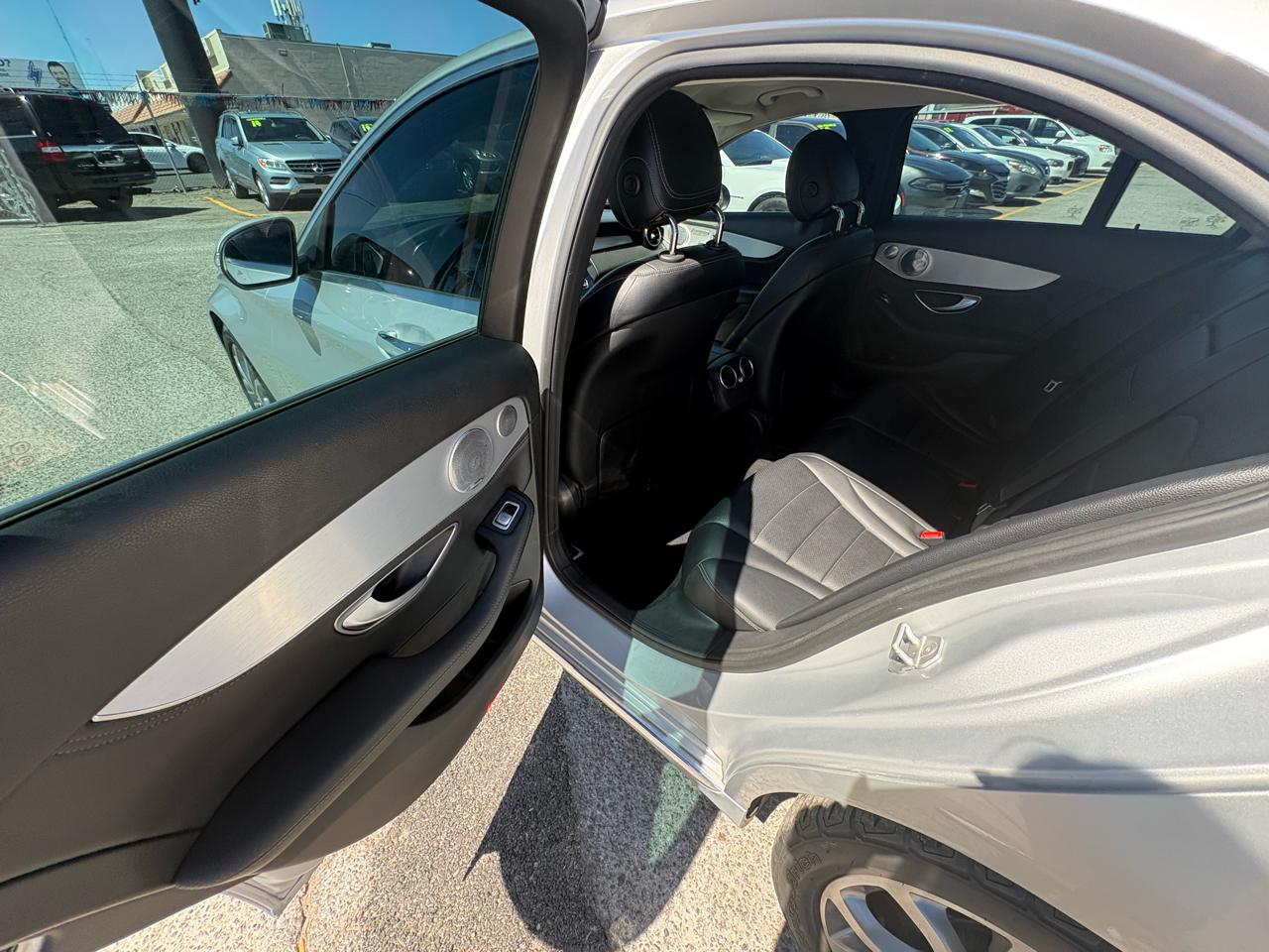 Mercedes-Benz C-Class 4dr Sdn C 300 RWD 2015