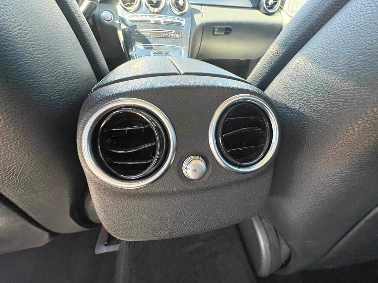 Mercedes-Benz C-Class 4dr Sdn C 300 RWD 2015