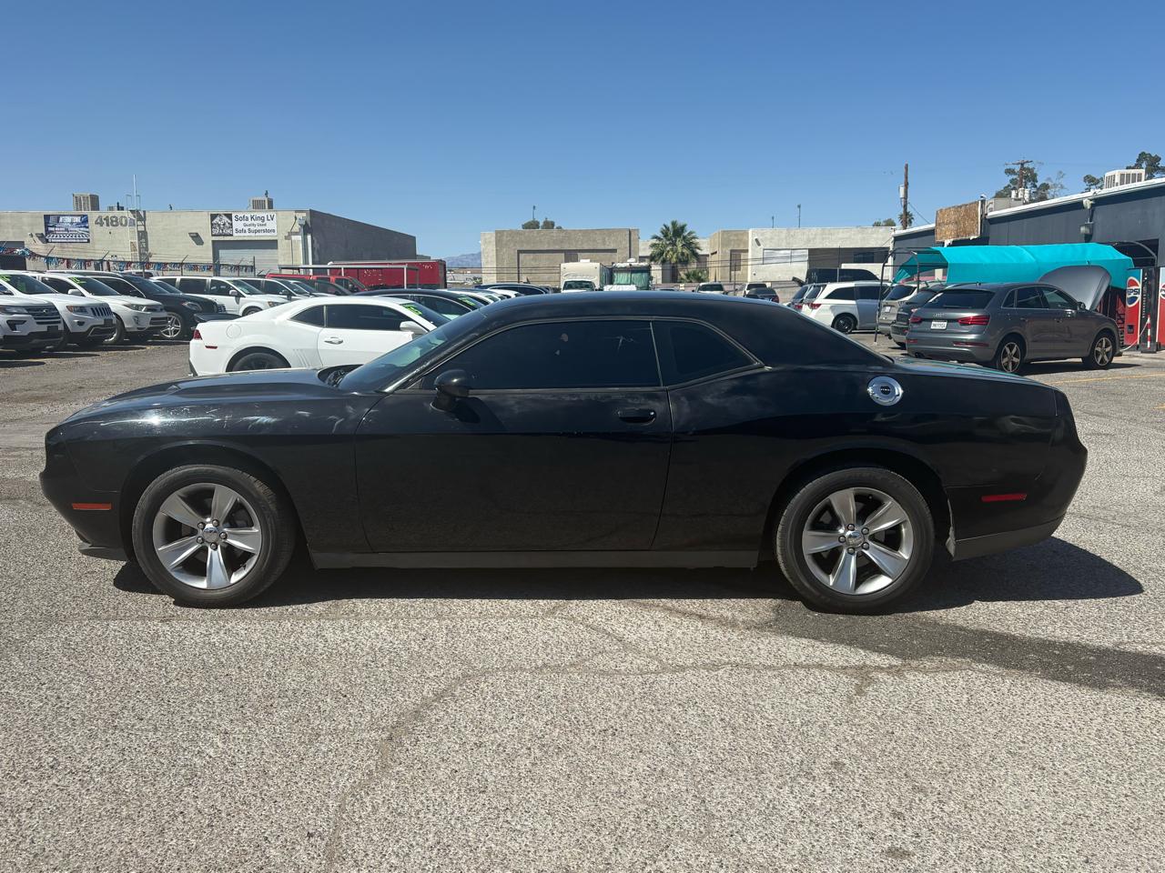 Dodge Challenger 2dr Cpe SXT 2015