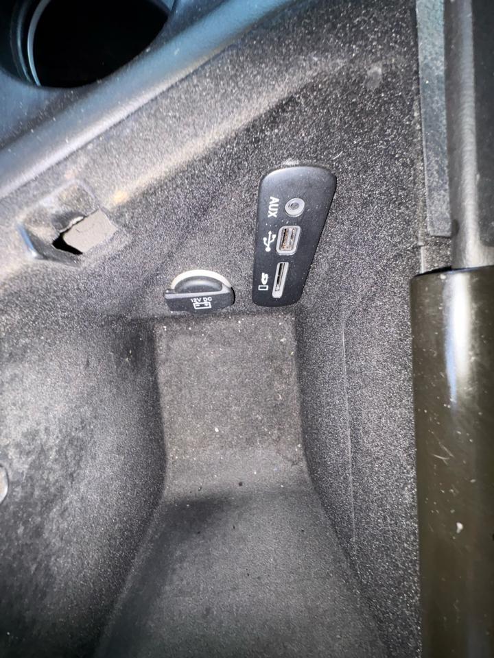 Dodge Challenger 2dr Cpe SXT 2015