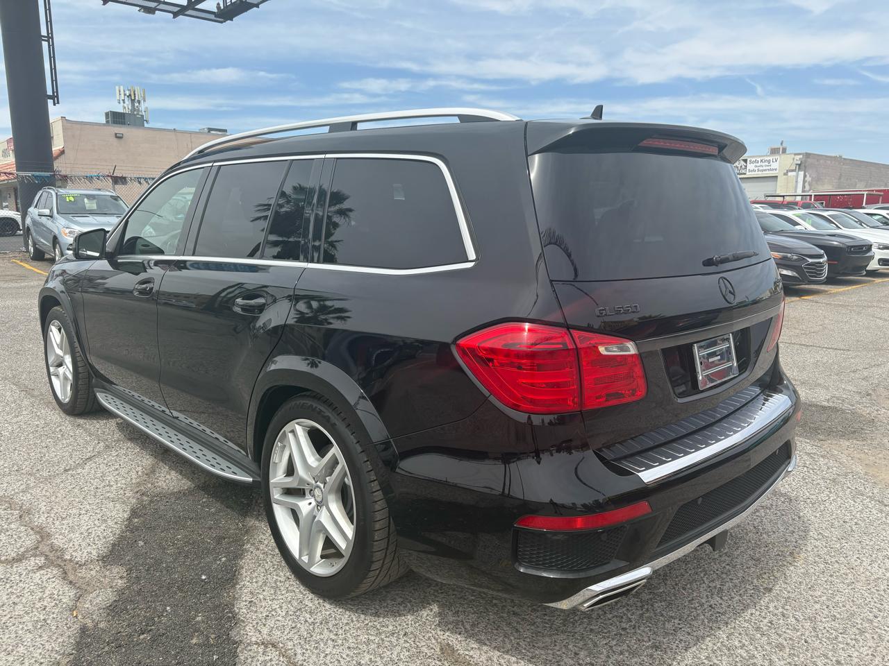 Mercedes-Benz GL-Class 4MATIC 4dr GL 550 2015