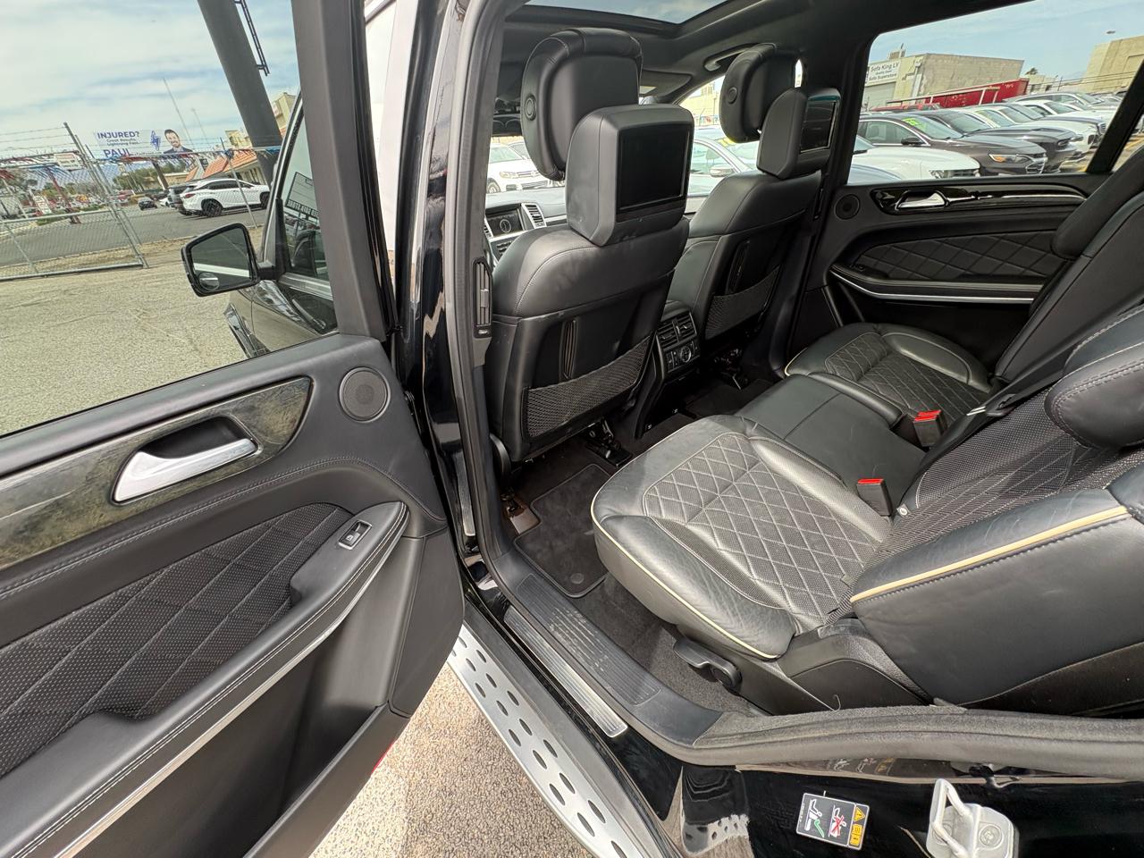 Mercedes-Benz GL-Class 4MATIC 4dr GL 550 2015