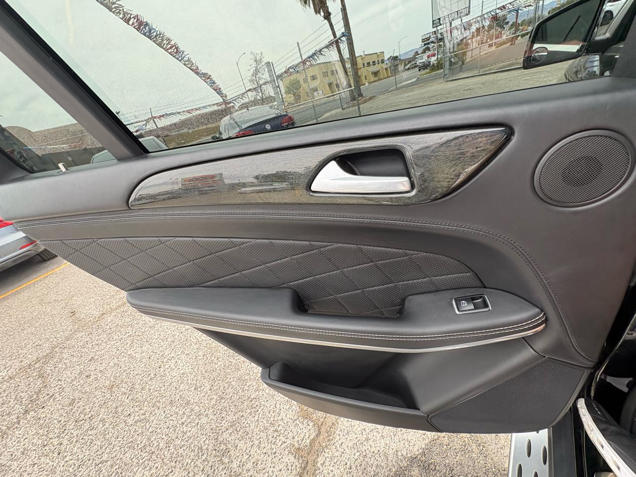 Mercedes-Benz GL-Class 4MATIC 4dr GL 550 2015