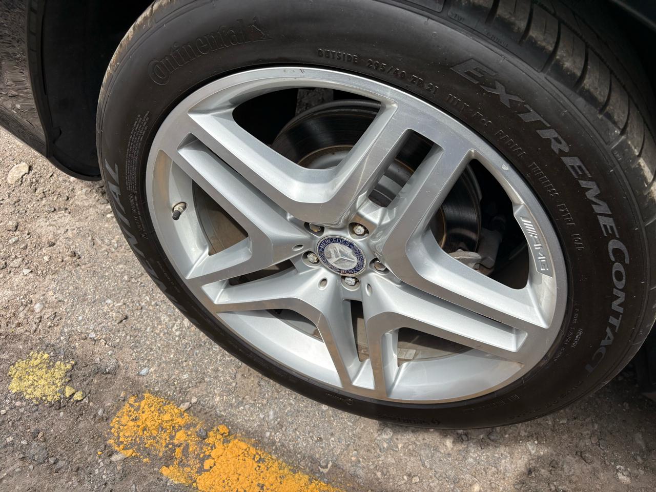 Mercedes-Benz GL-Class 4MATIC 4dr GL 550 2015