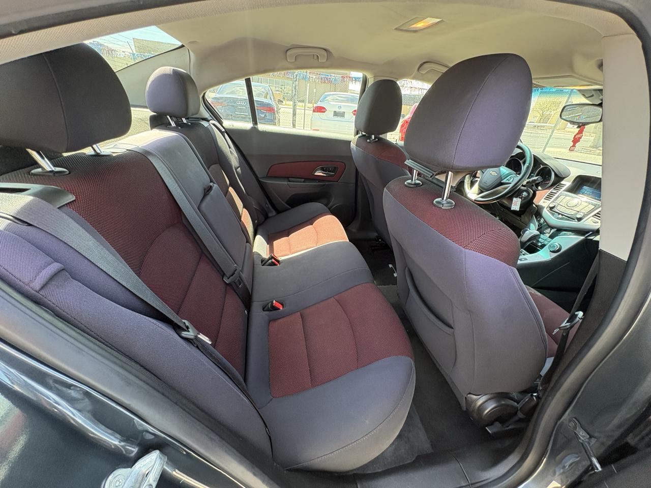 Chevrolet Cruze 4dr Sdn Auto 1LT 2013