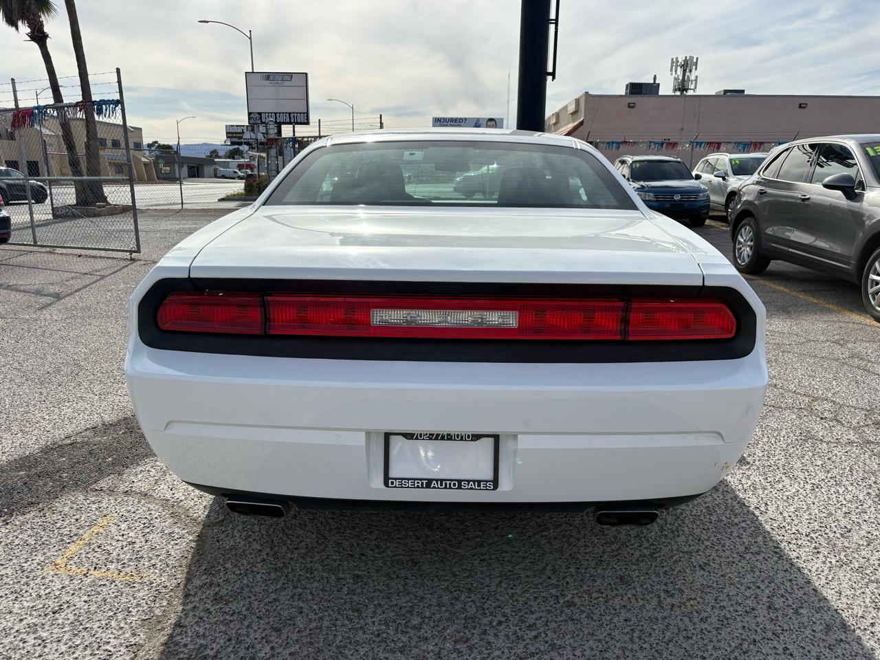 Dodge Challenger 2dr Cpe SXT 2013