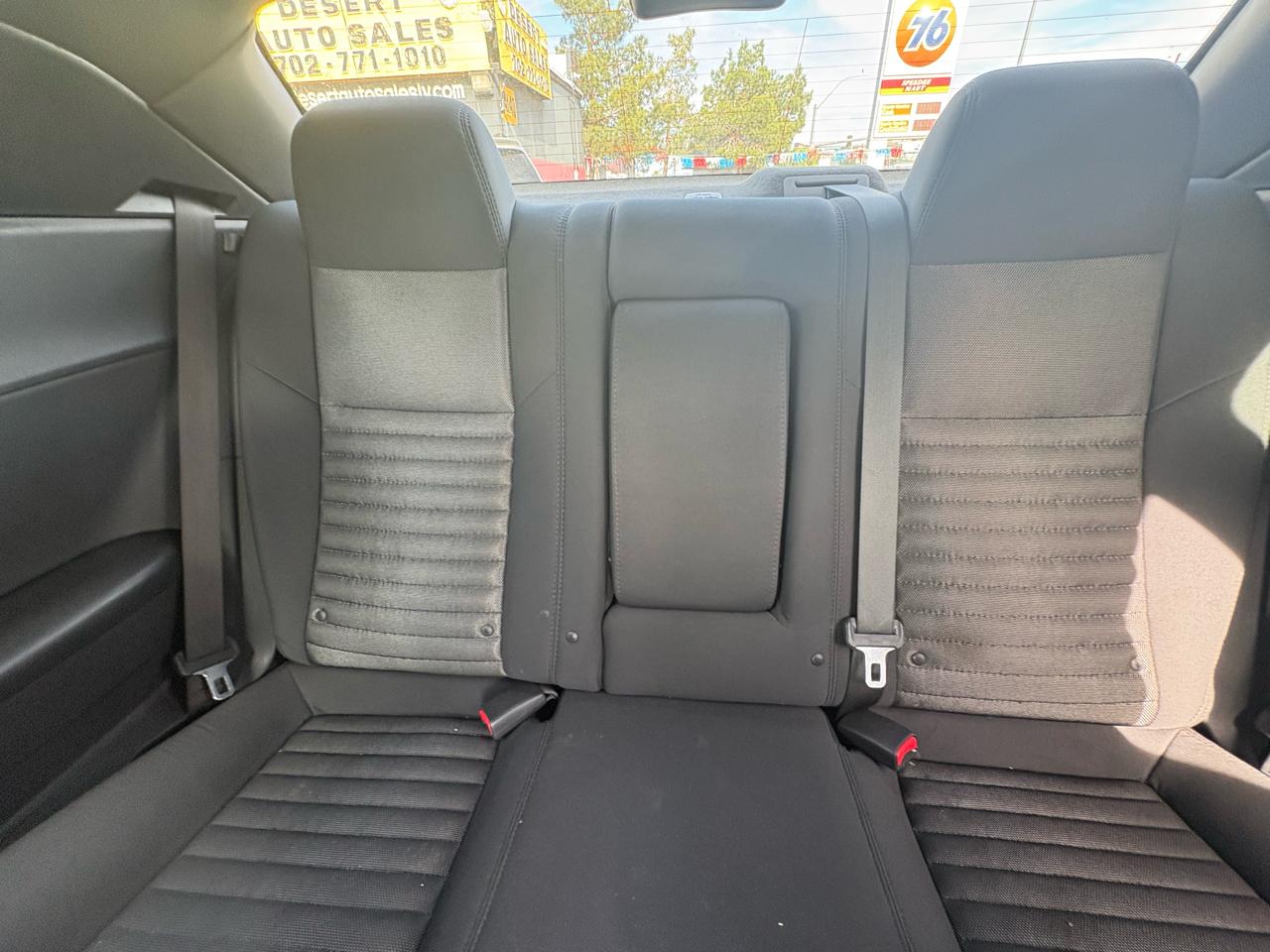 Dodge Challenger 2dr Cpe SXT 2013