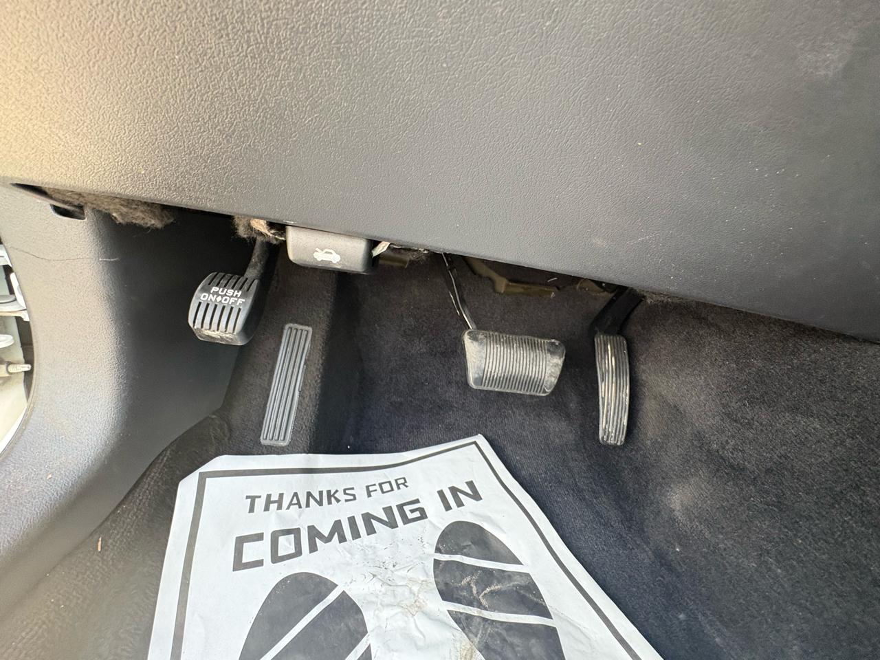 Dodge Challenger 2dr Cpe SXT 2013