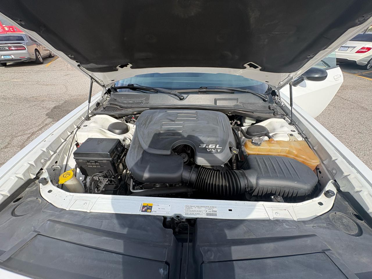 Dodge Challenger 2dr Cpe SXT 2013