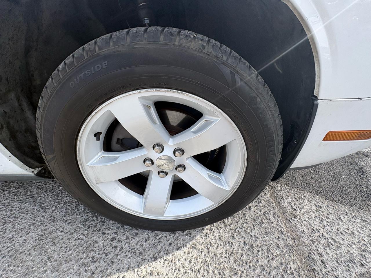 Dodge Challenger 2dr Cpe SXT 2013