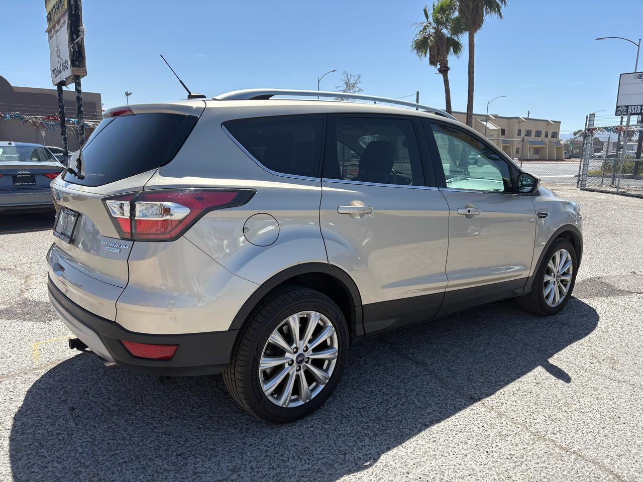 Ford Escape Titanium FWD 2017