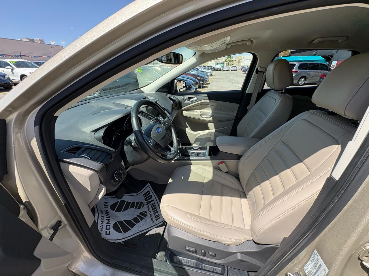 Ford Escape Titanium FWD 2017