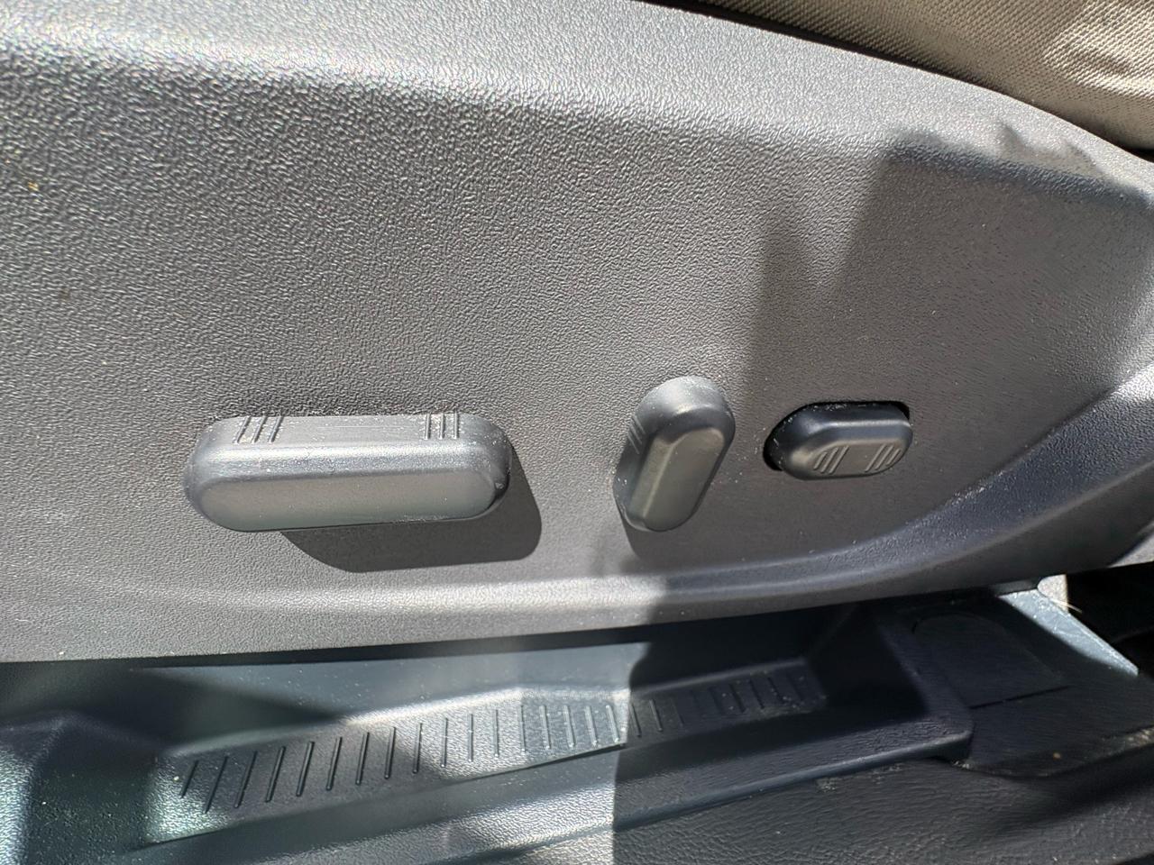 Ford Escape Titanium FWD 2017