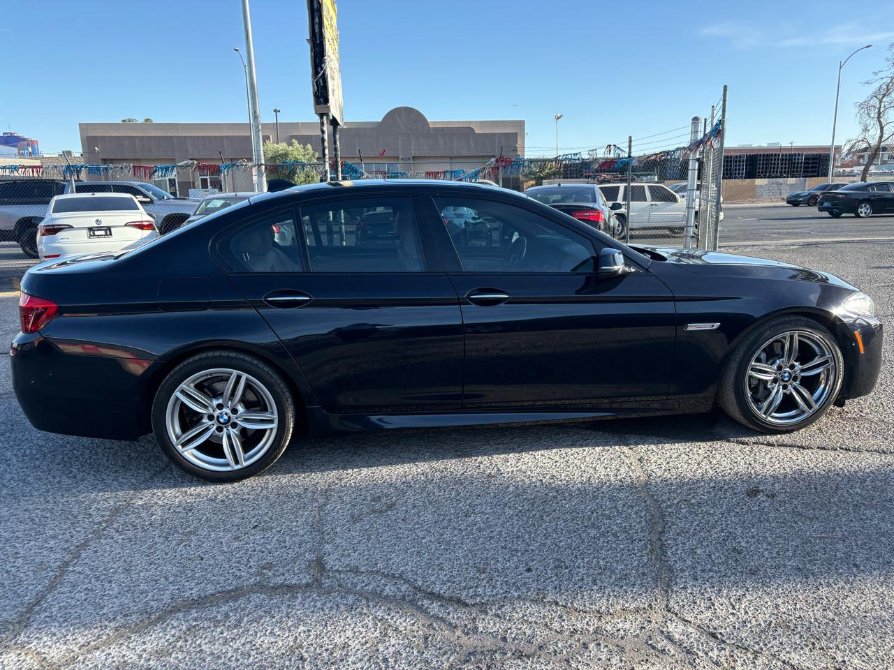 BMW 5 Series 4dr Sdn 535i RWD 2014