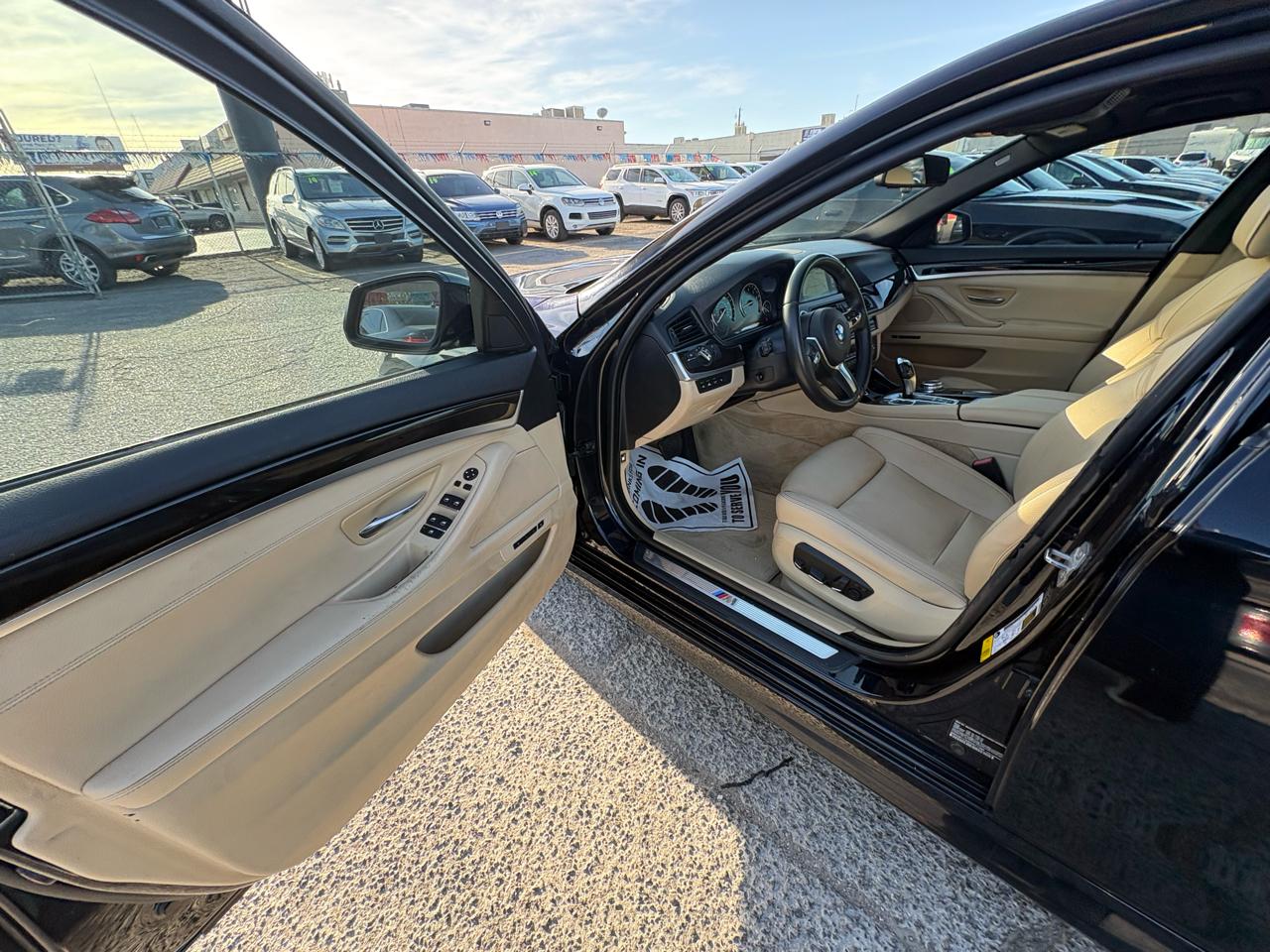 BMW 5 Series 4dr Sdn 535i RWD 2014