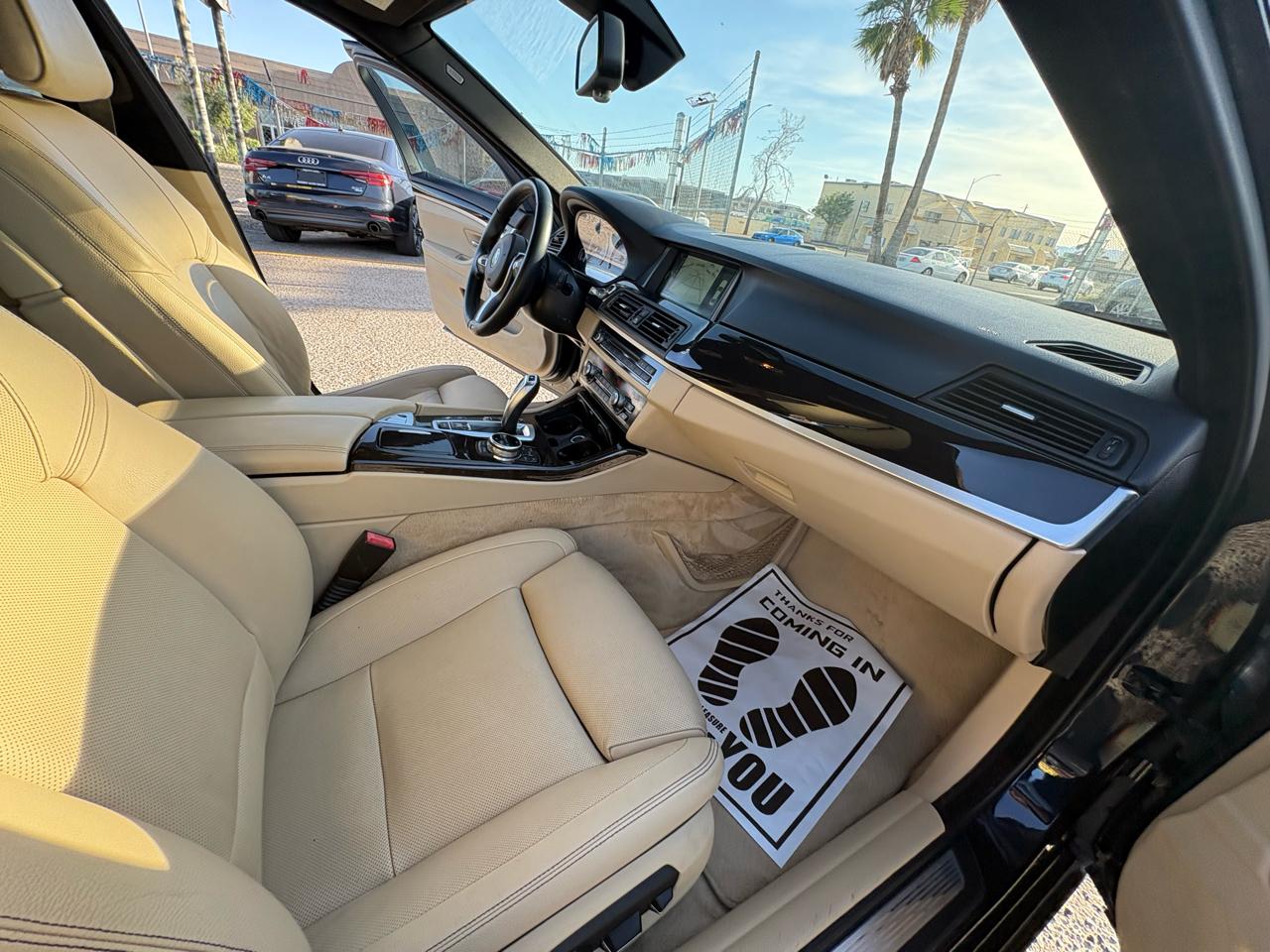 BMW 5 Series 4dr Sdn 535i RWD 2014