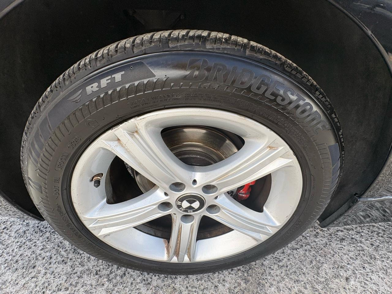 BMW 3 Series 4dr Sdn 320i RWD 2015