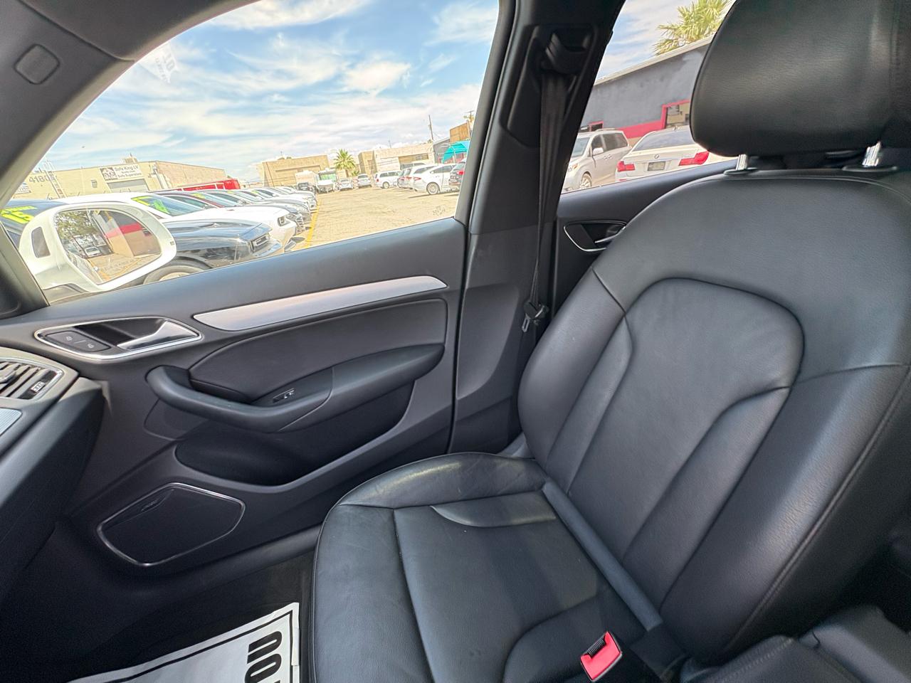 Audi Q3 quattro 4dr Prestige 2016