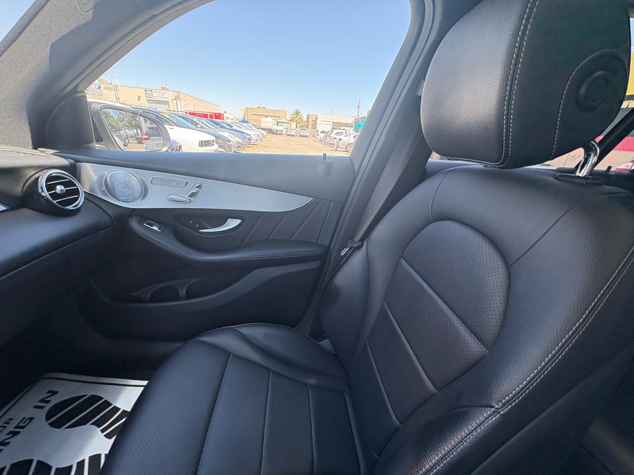 Mercedes-Benz GLC GLC 300 SUV 2019
