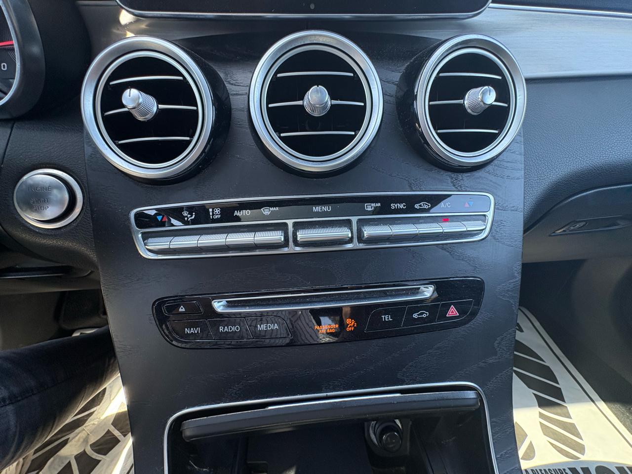 Mercedes-Benz GLC GLC 300 SUV 2019