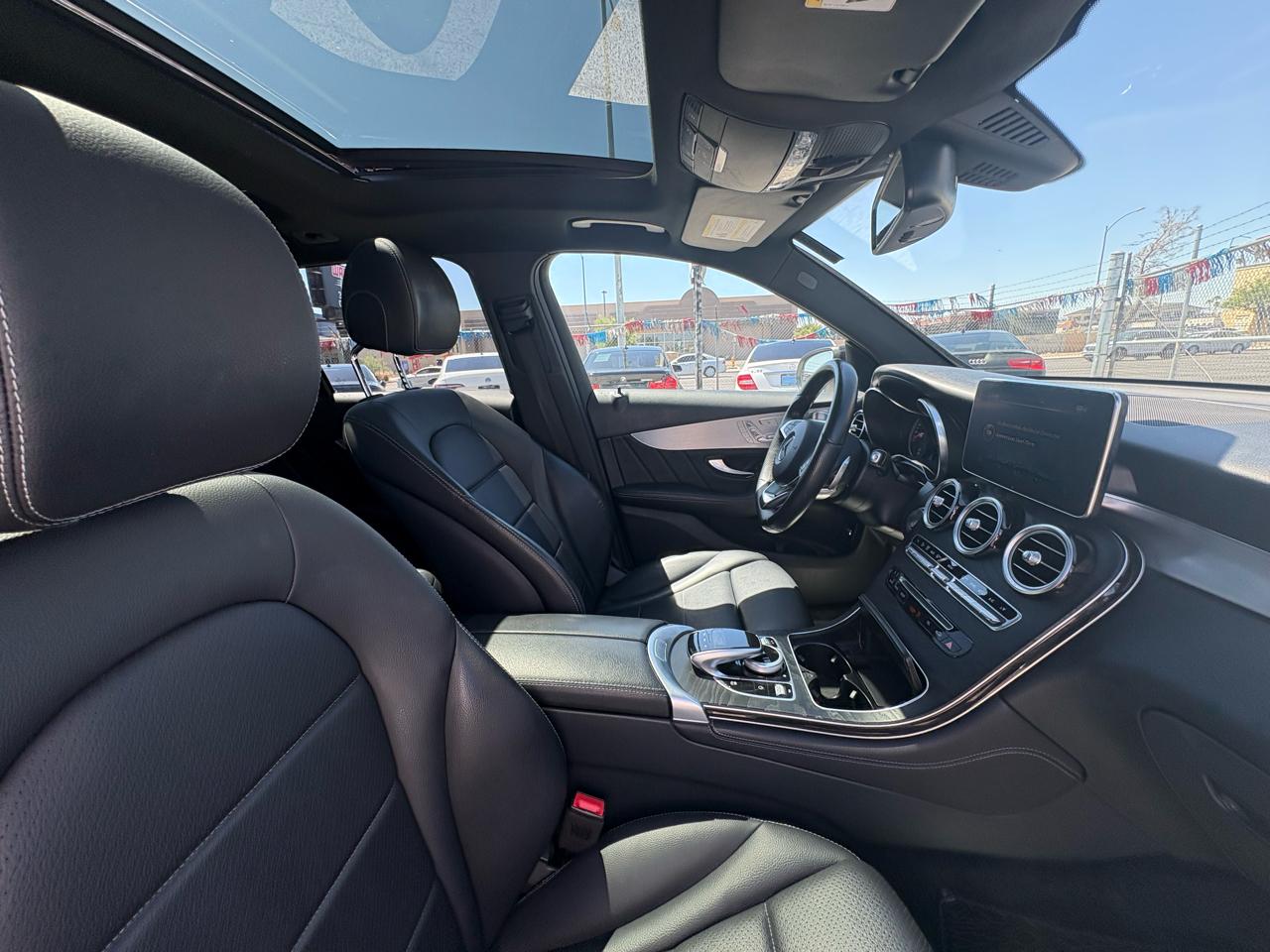 Mercedes-Benz GLC GLC 300 SUV 2019