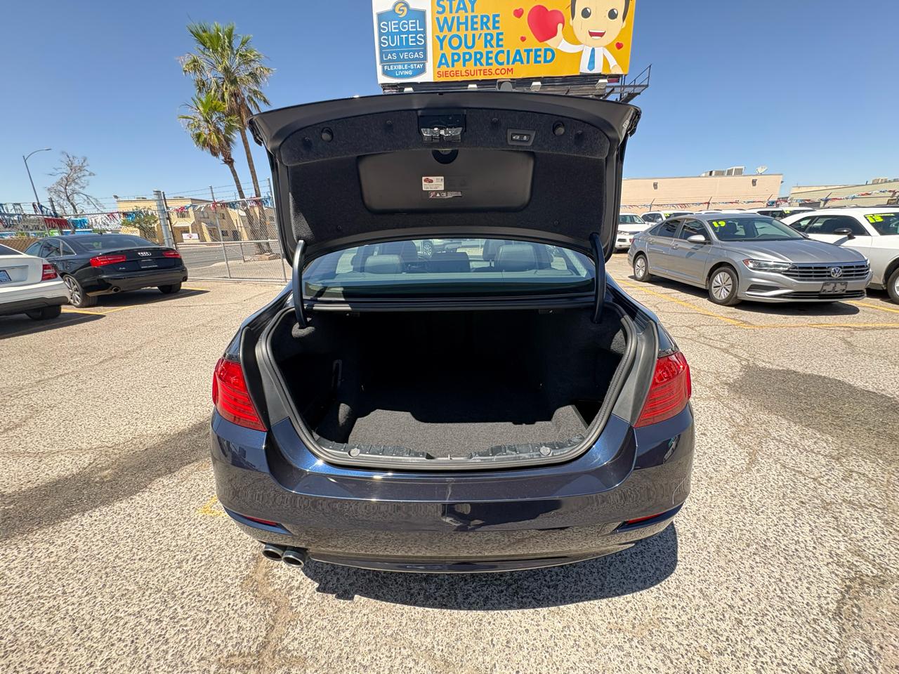 BMW 5 Series 4dr Sdn 528i xDrive AWD 2014