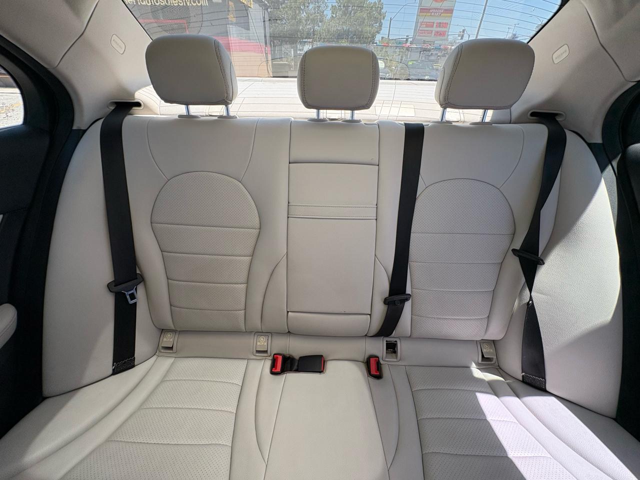 Mercedes-Benz C-Class C 300 4MATIC Sedan 2017