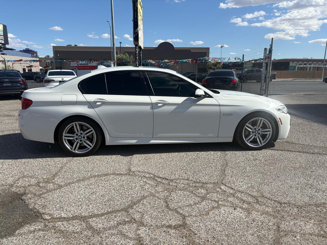 BMW 5 Series 4dr Sdn 550i RWD 2014