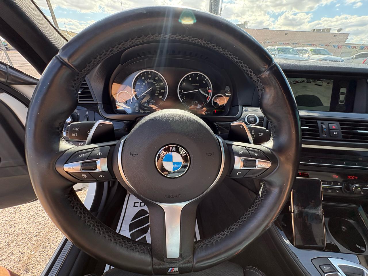 BMW 5 Series 4dr Sdn 550i RWD 2014