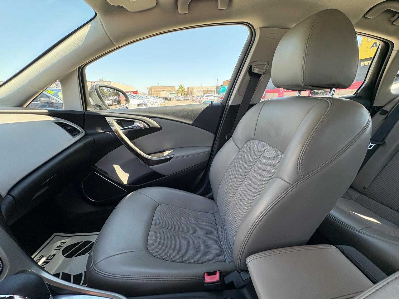 Buick Verano 4dr Sdn Convenience Group 2013