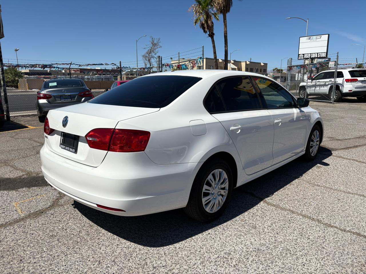 Volkswagen Jetta Sedan 4dr Auto 2011