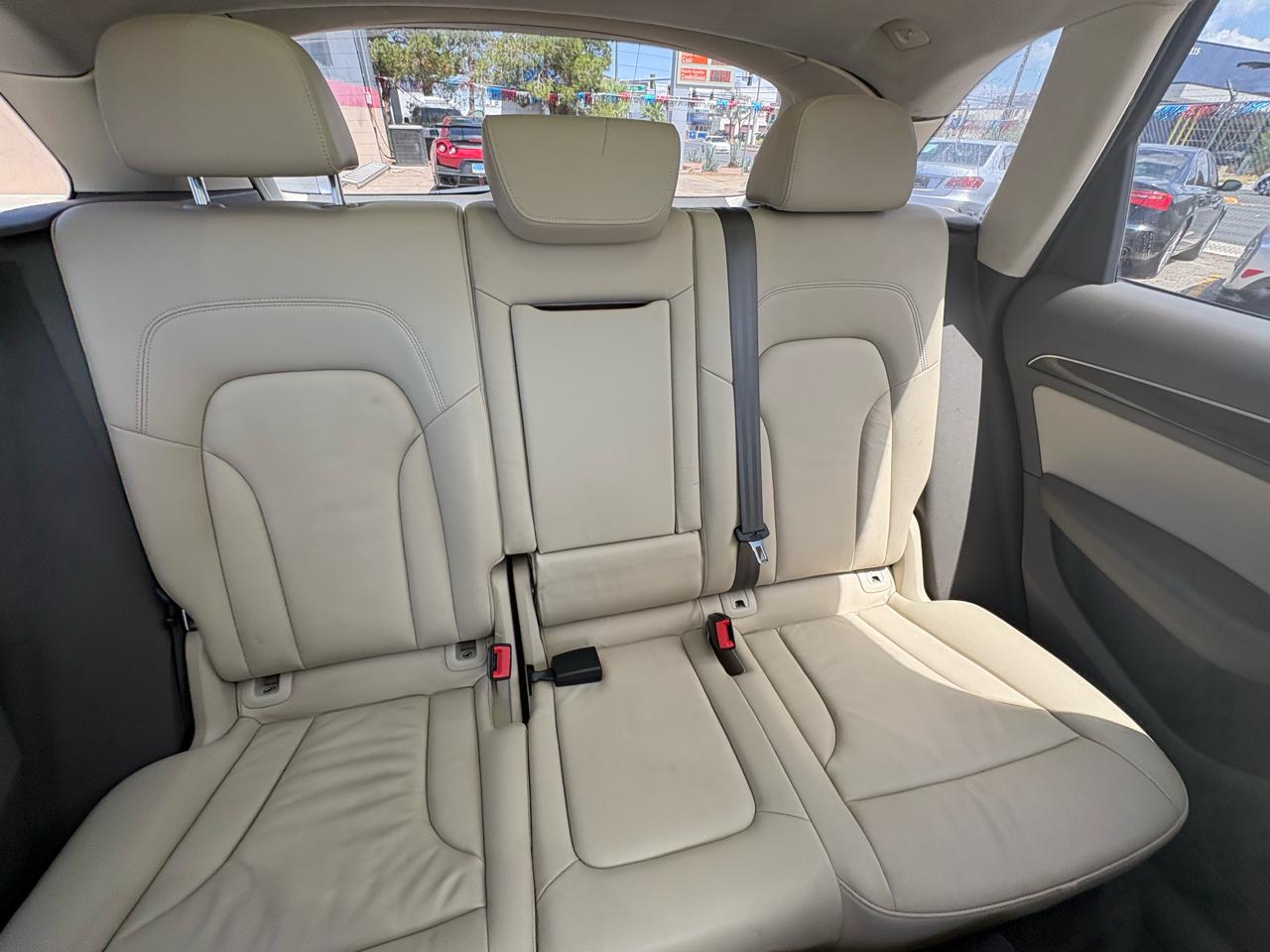 Audi Q5 quattro 4dr 2.0T Premium 2013