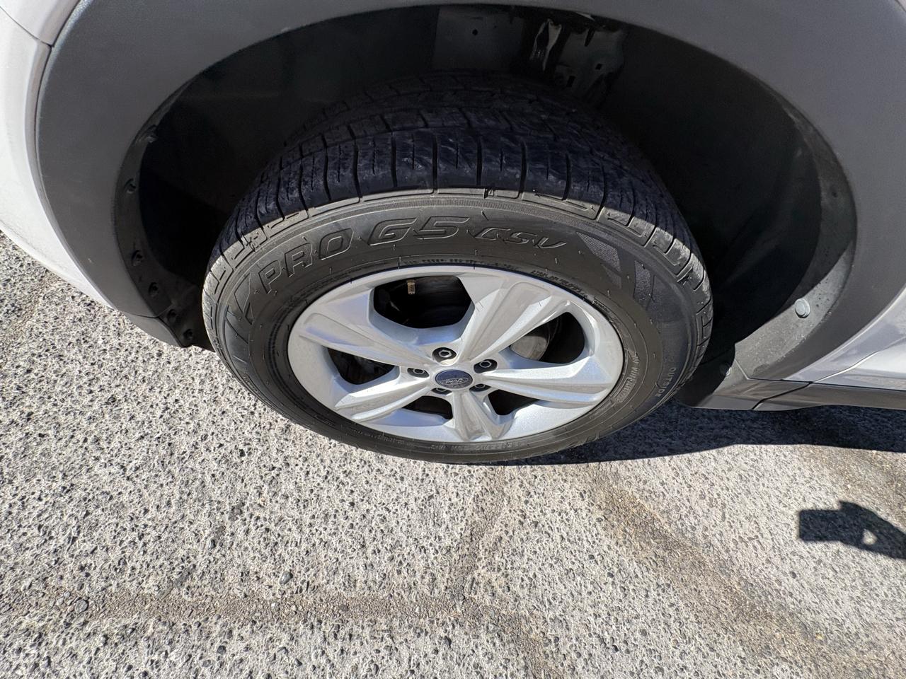 Ford Escape FWD 4dr SE 2014