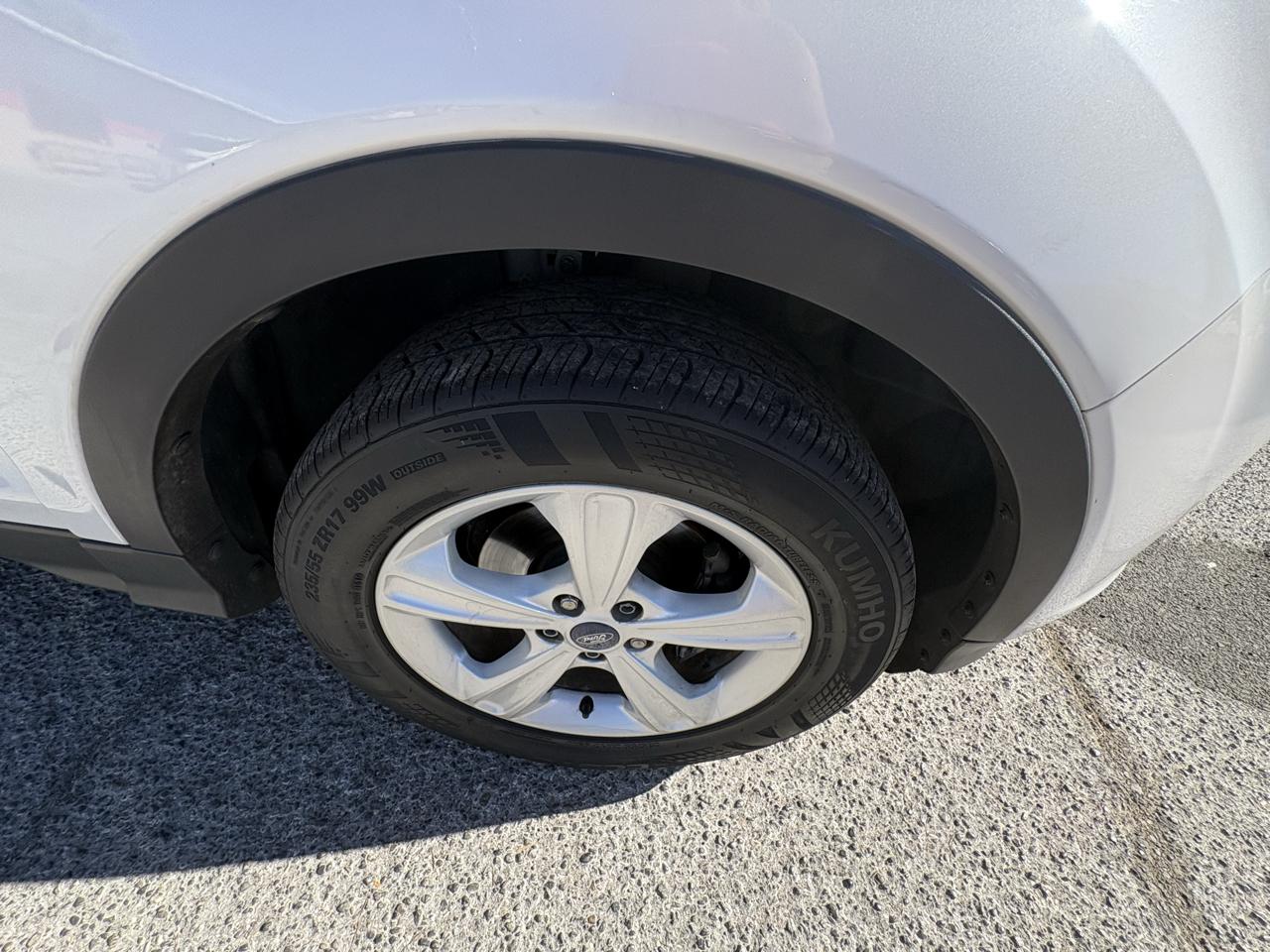 Ford Escape FWD 4dr SE 2014