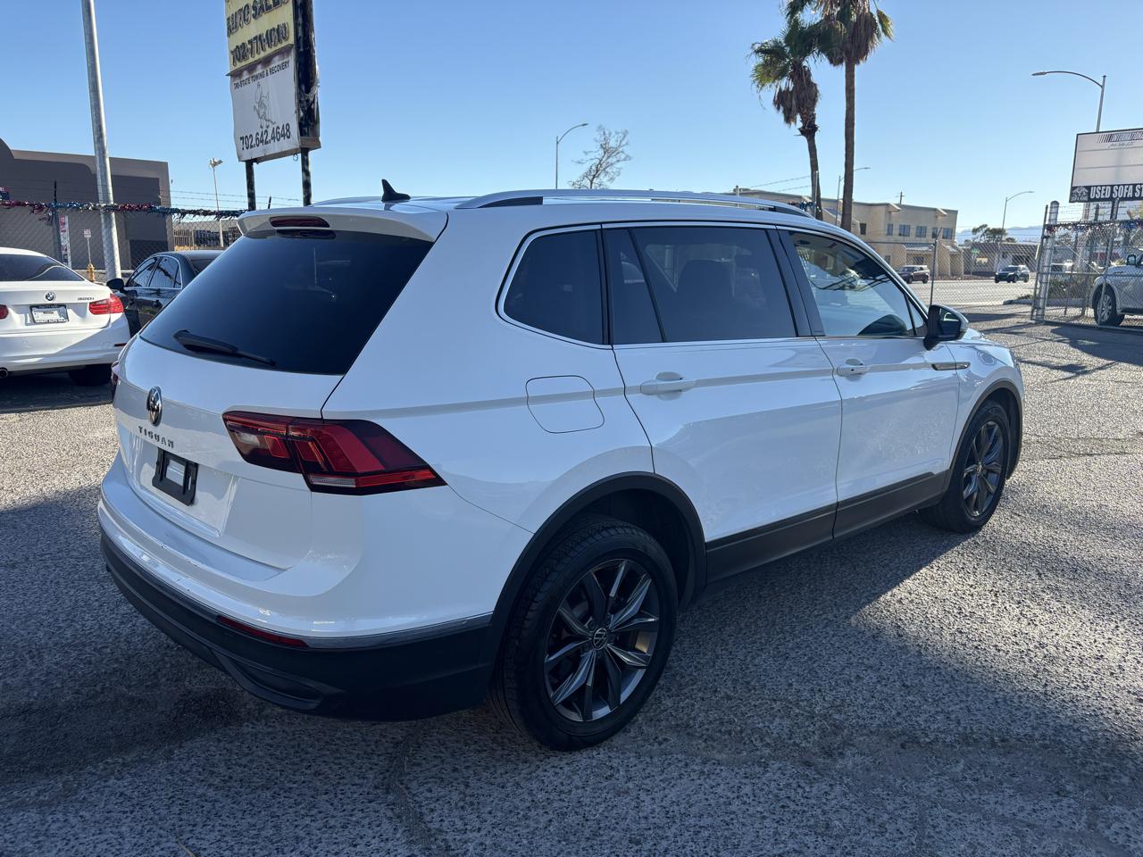 Volkswagen Tiguan 2.0T SE FWD 2022