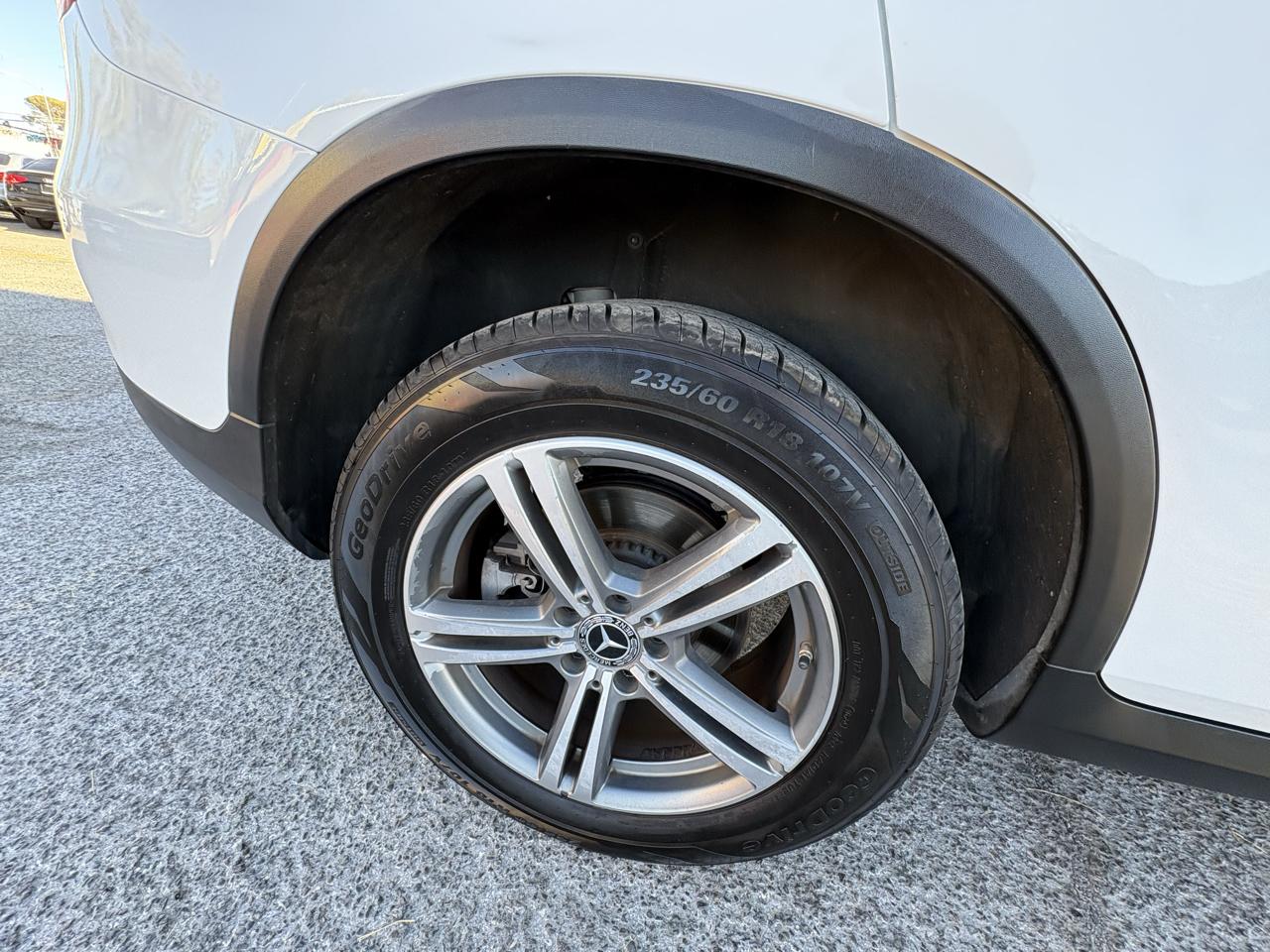 Mercedes-Benz GLC GLC 300 SUV 2020