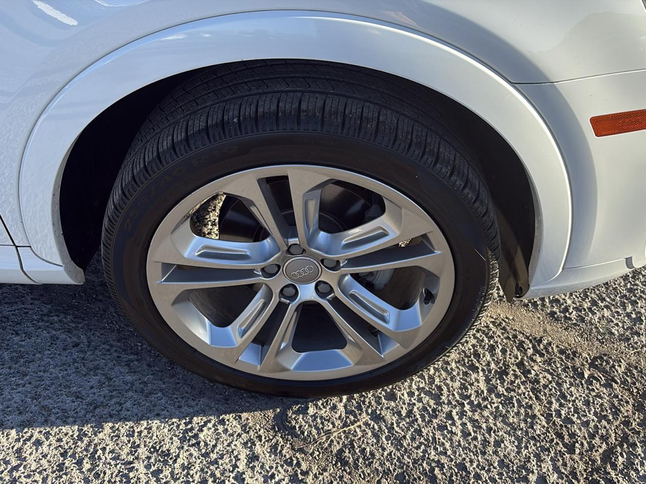 Audi Q3 quattro 4dr 2.0T Premium Plus 2015