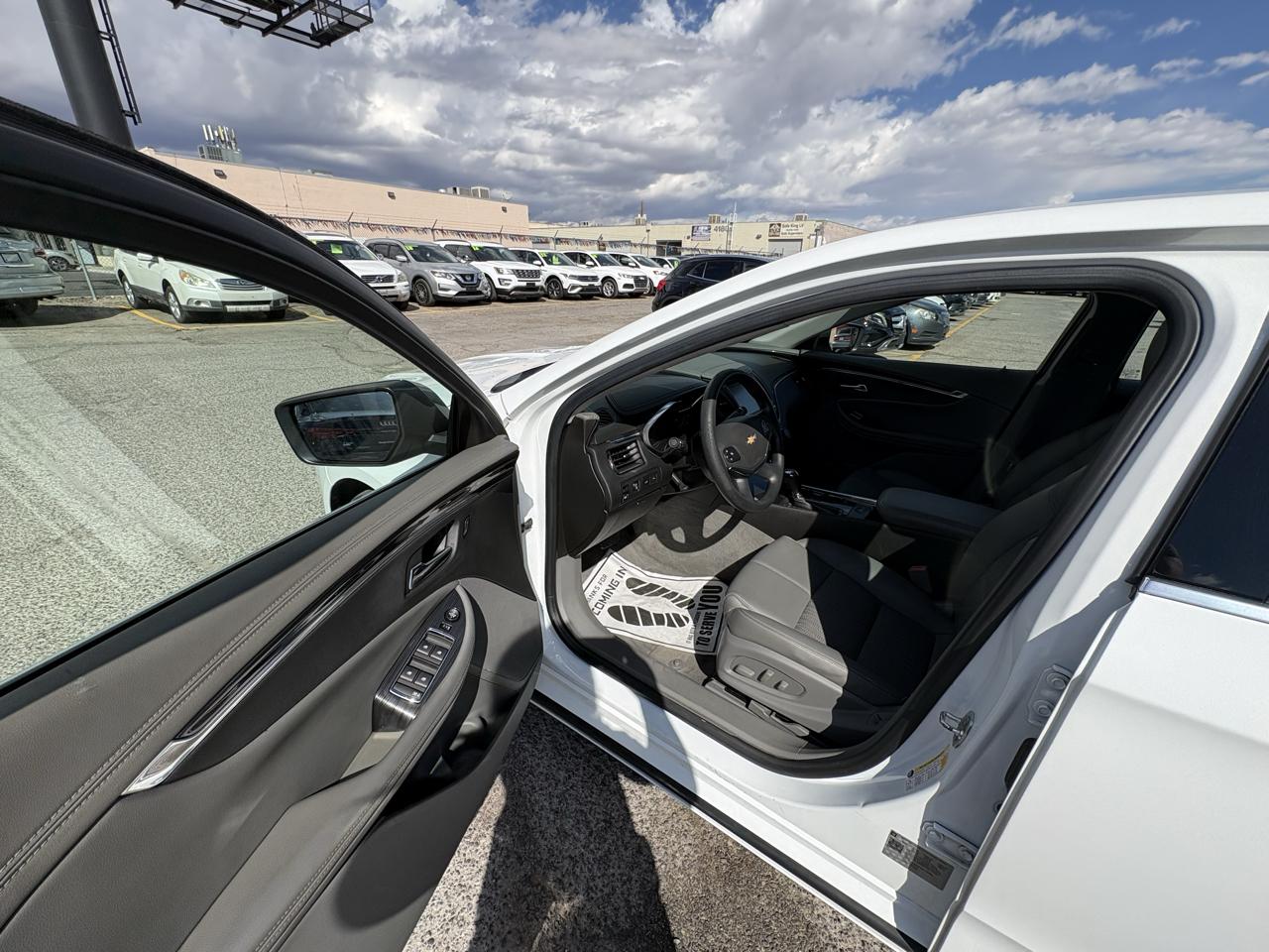 Chevrolet Impala 4dr Sdn LS w/1FL 2018