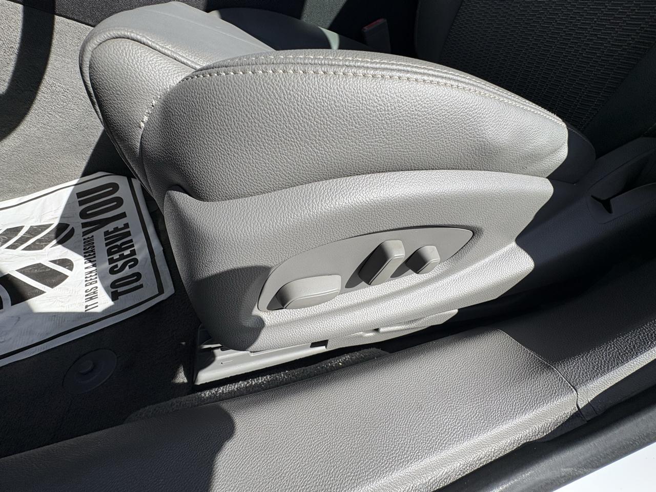Chevrolet Impala 4dr Sdn LS w/1FL 2018