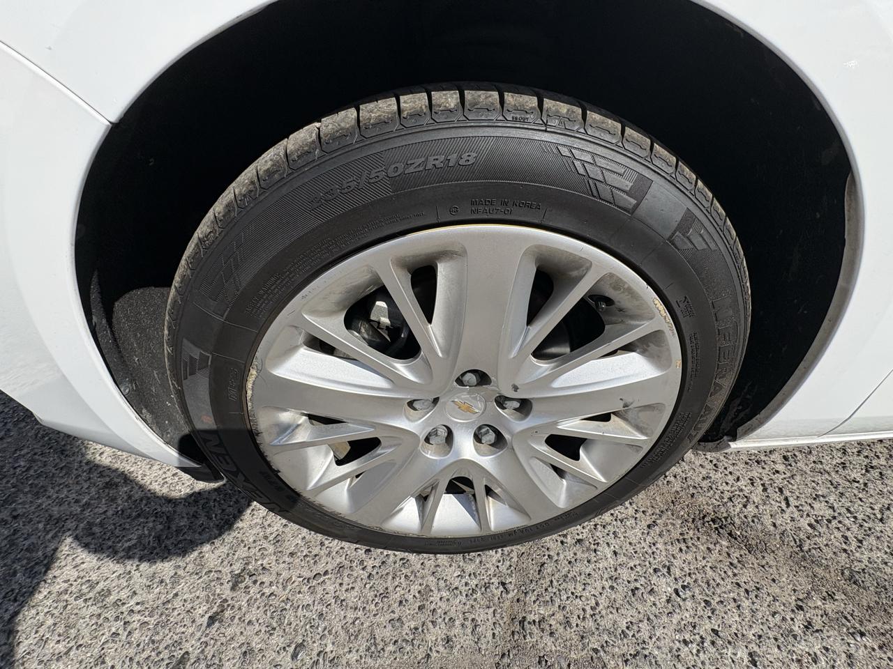 Chevrolet Impala 4dr Sdn LS w/1FL 2018