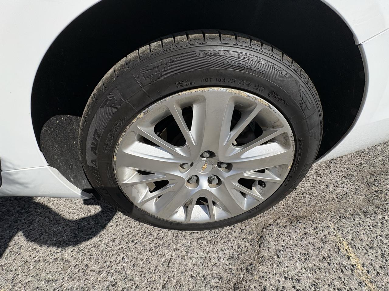 Chevrolet Impala 4dr Sdn LS w/1FL 2018